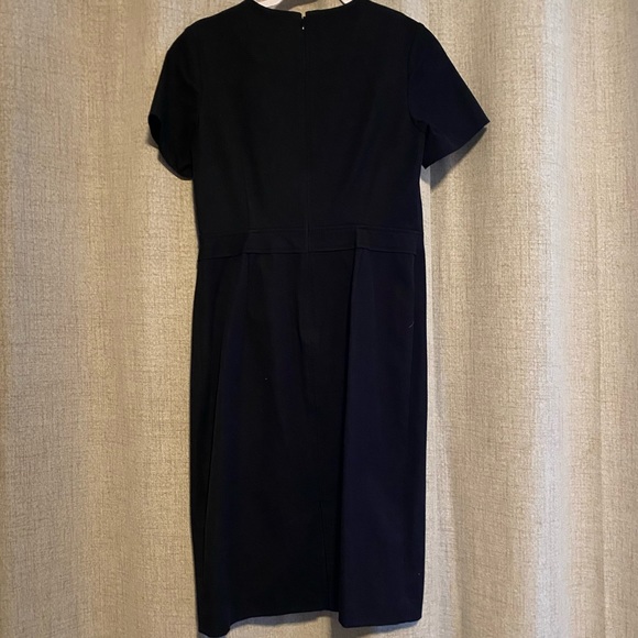 Black banana republic dress, petite size 10 - Picture 2 of 5